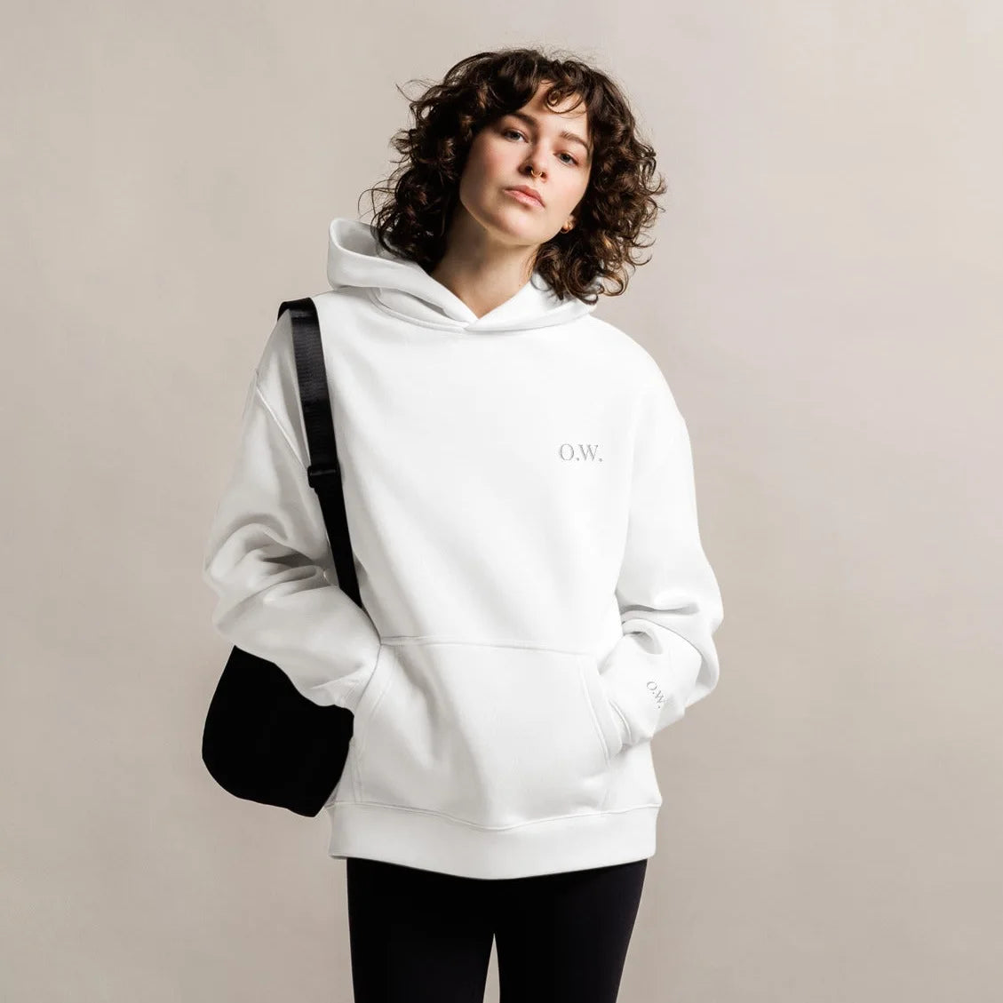OW Oversized Hoodie – Premium Soft Fleece