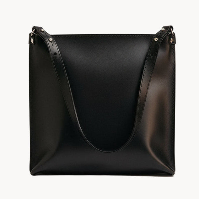 Handbag Escape Artist